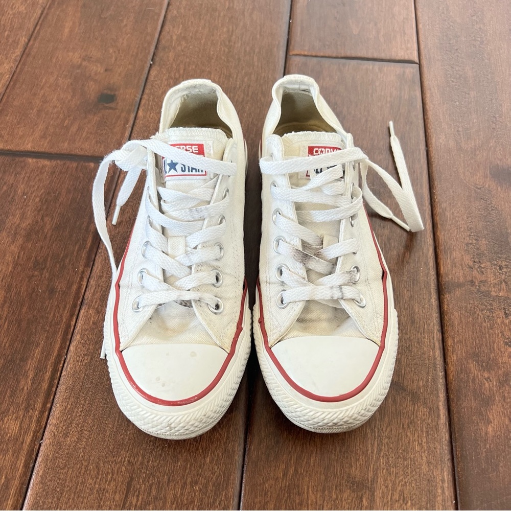 Converse Low Top